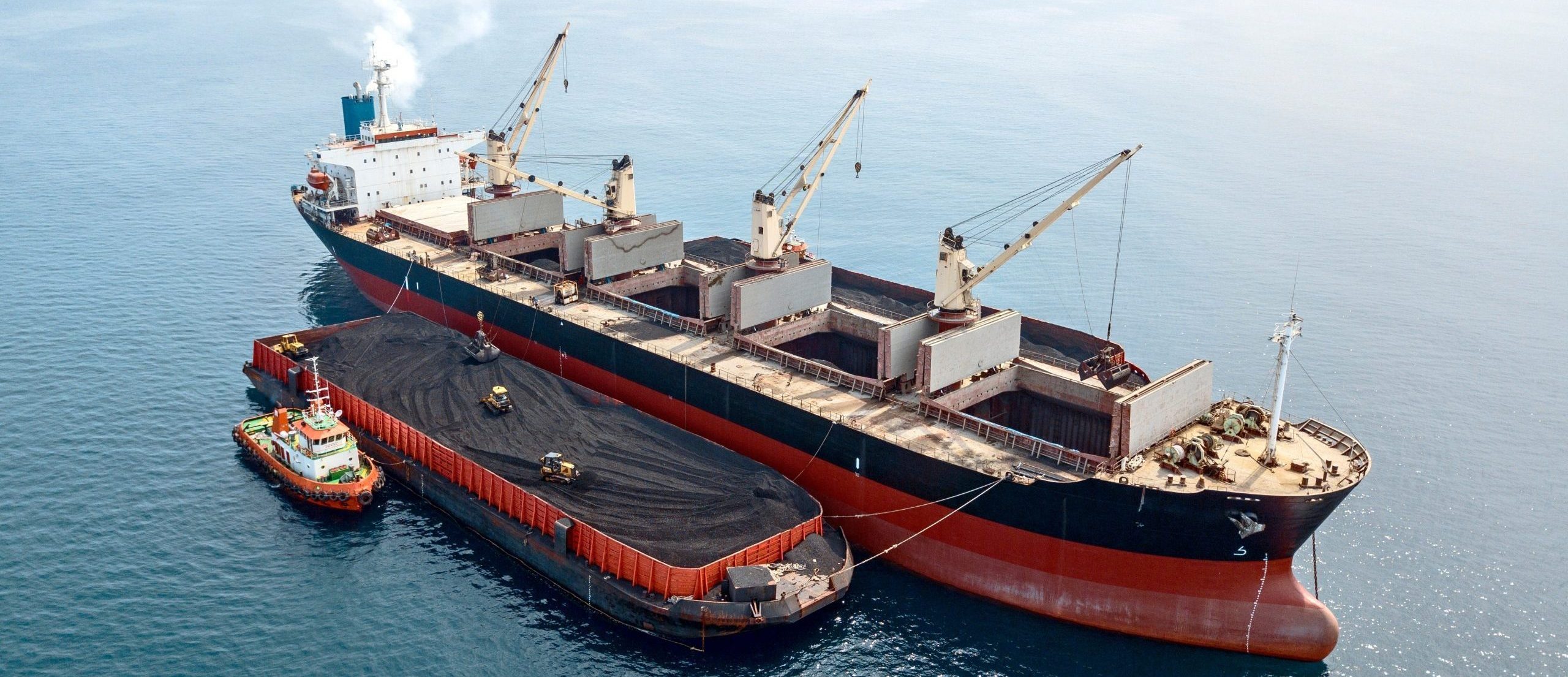 Loading,Unloading,Coal,From,Barge,To,Mother,Vessel